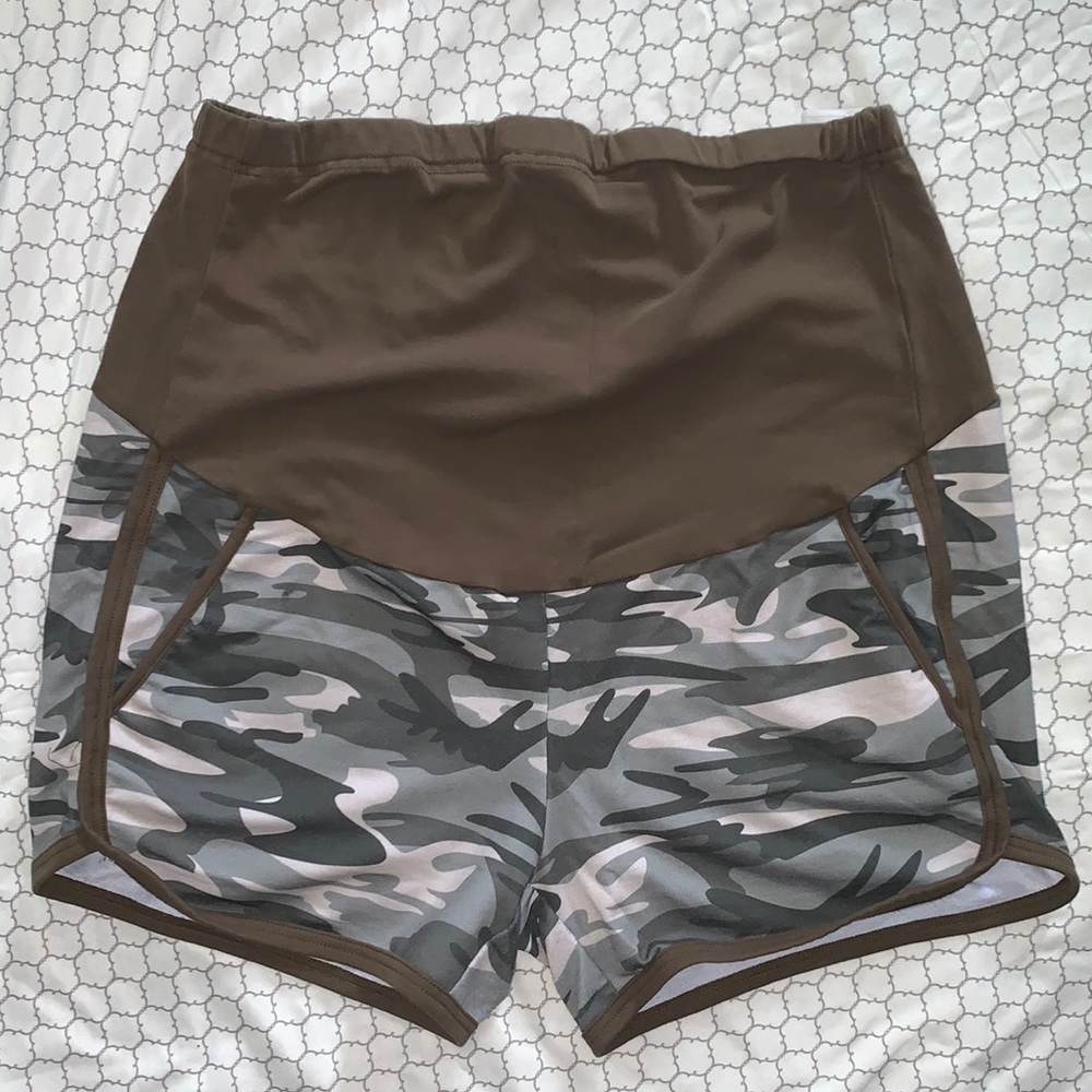 Maternity XL shorts